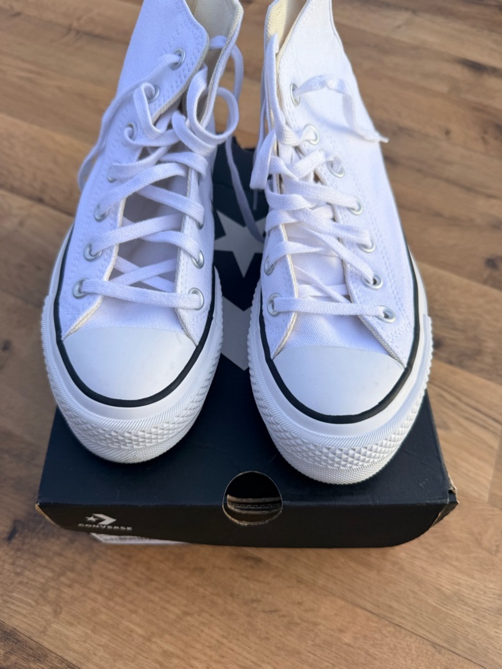 Classic White High-Top Canvas Sneakers for Women
